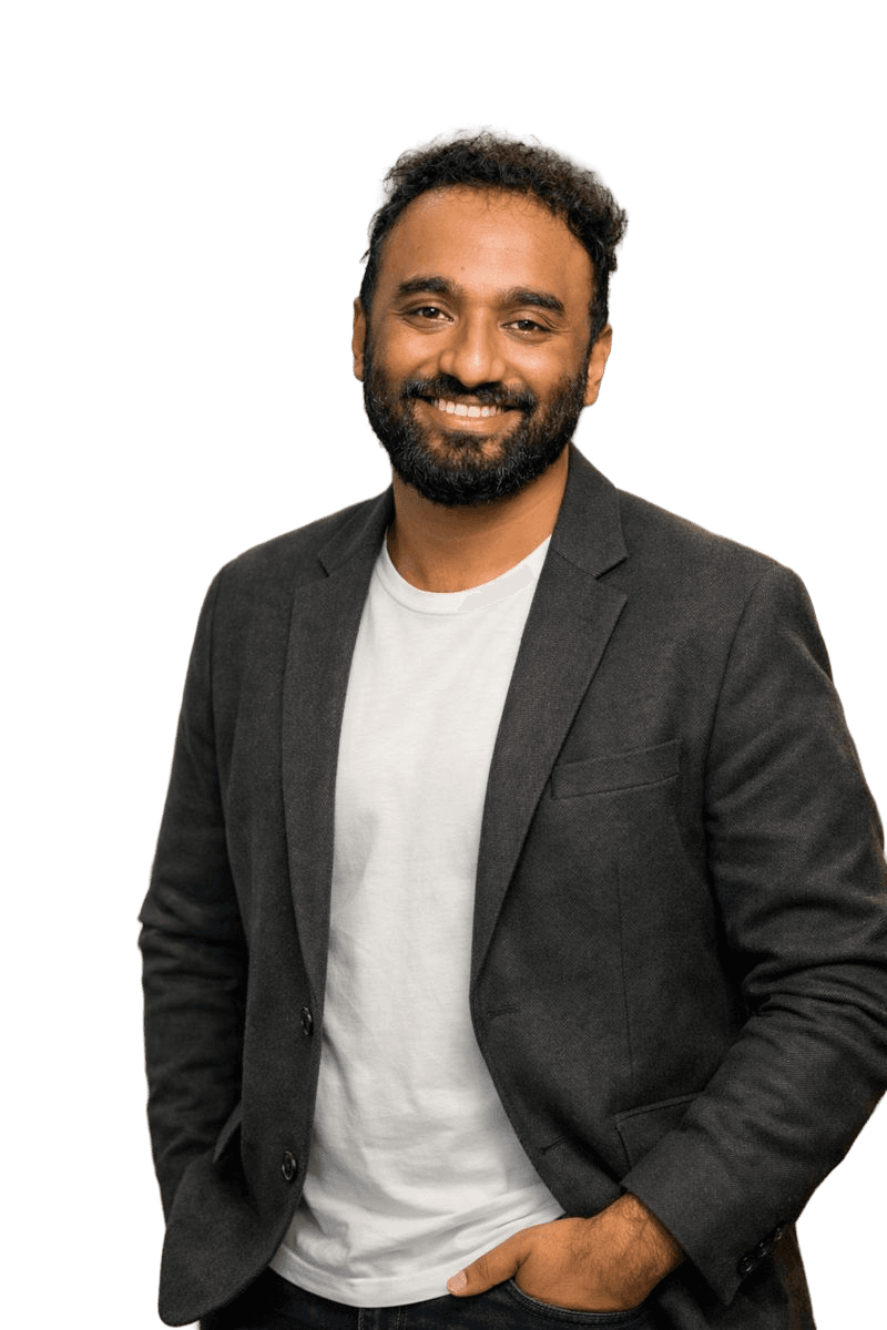 The chief executive officer of GeeksSort.